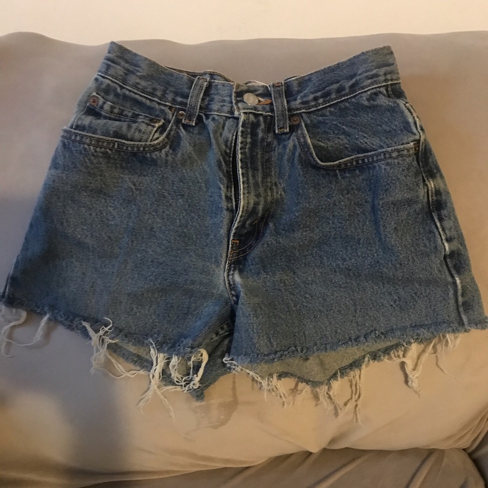 Vintage high rise Levi Jean shorts
